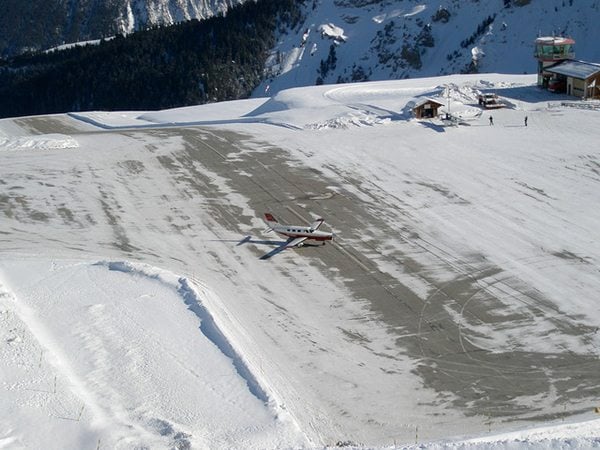 aeroporto courchevel 