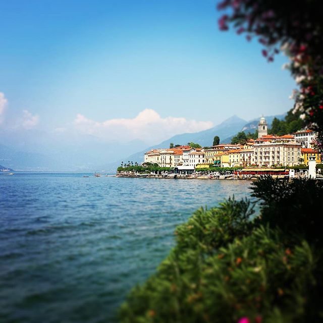 Lago di Como vicino a milano 