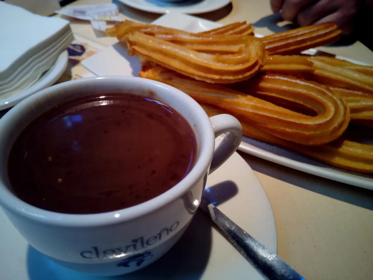 Churros e cioccolata calda