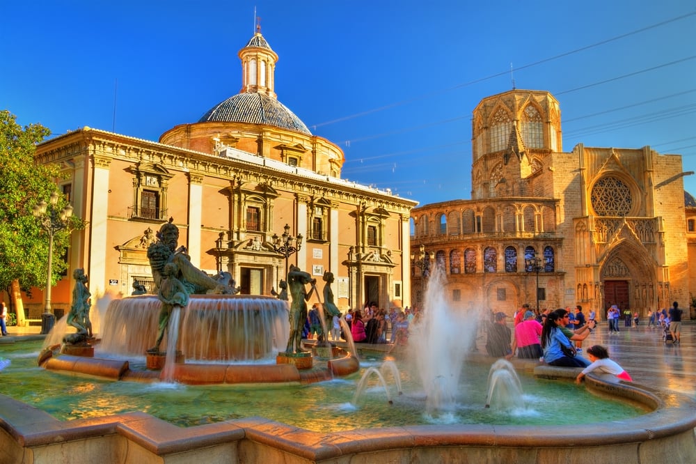 Plaza de la Virgen Valencia