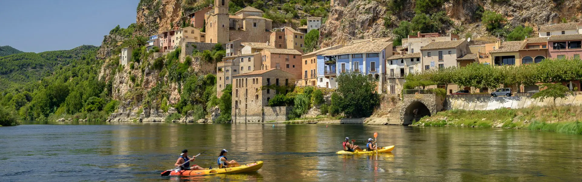 persone in canoa Catalogna vacanze in Spagna