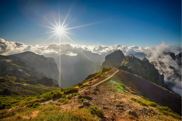 Cosa fare a Madeira? Vista dal Pico do Areeiro Madeira
