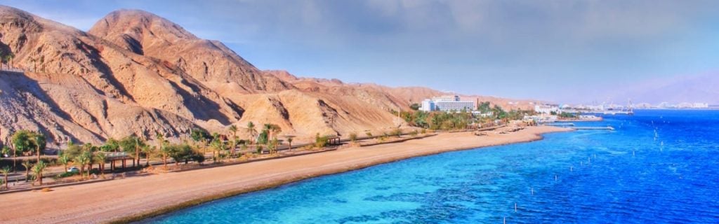 Vista città di Eilat, Mar Rosso e deserto