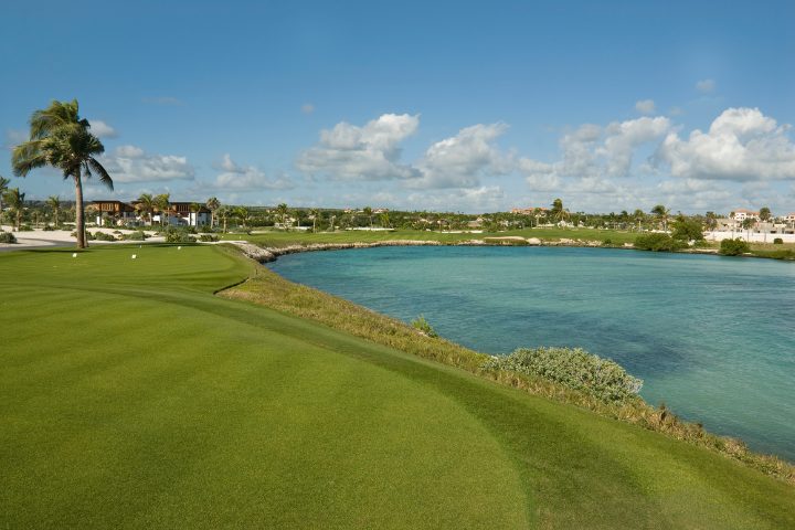 campo da golf sul mare