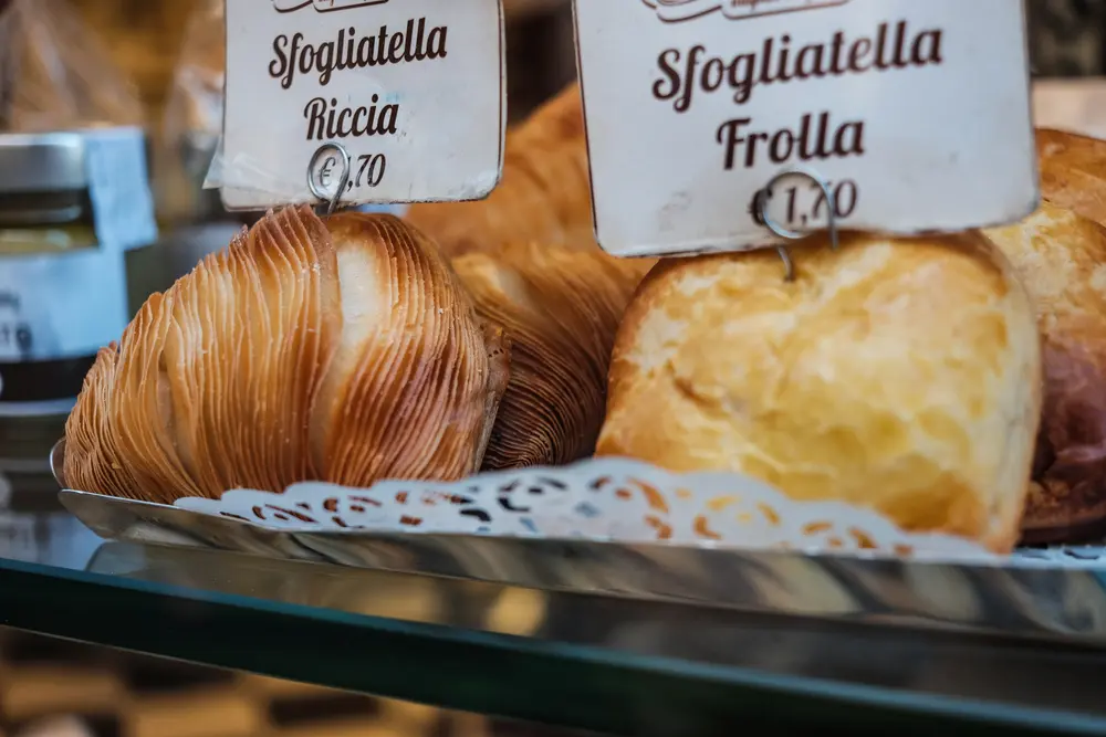 sfogliatella riccia e frolla
