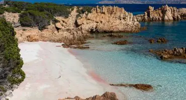 spiaggia rosa isola della maddalena