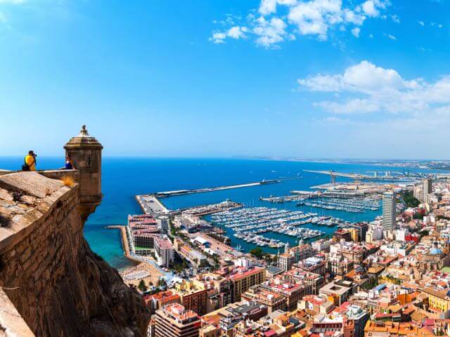 Prenota un volo + hotel per Alicante con eDreams.it