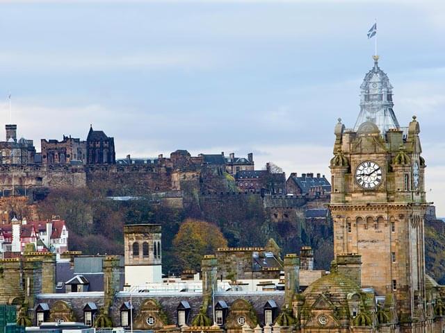 Prenota un volo + hotel per Edimburgo con eDreams.it